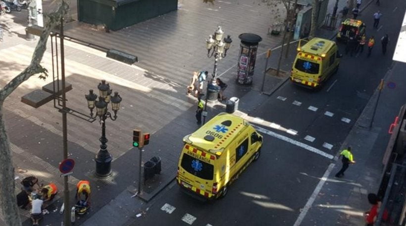 Συγκλονιστικές μαρτυρίες από τη Βαρκελώνη: Παιδιά ούρλιαζαν, ήταν μία κόλαση αίματος!